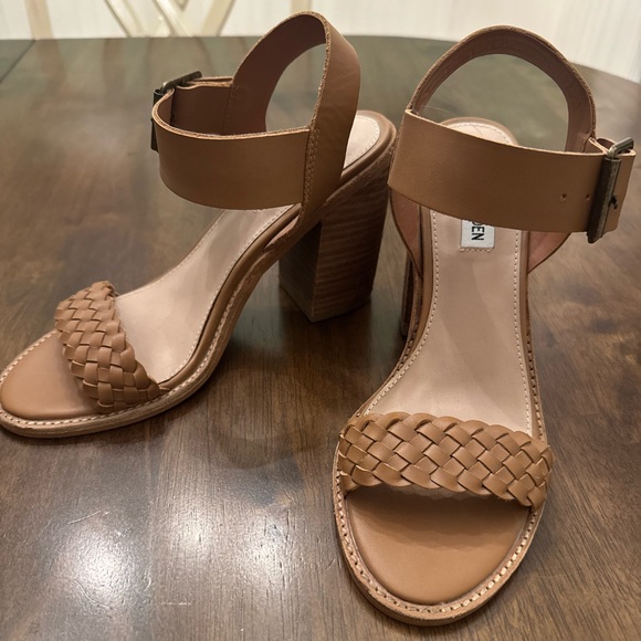 Steve Madden Brown Block Heel Sandals - Picture 2 of 6